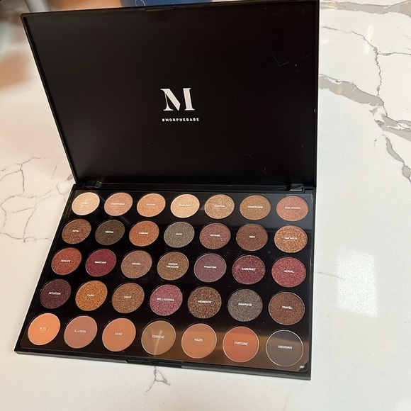 Morphe Artisan Pallette 35F Fall Into Frost - New - Picture 1 of 3